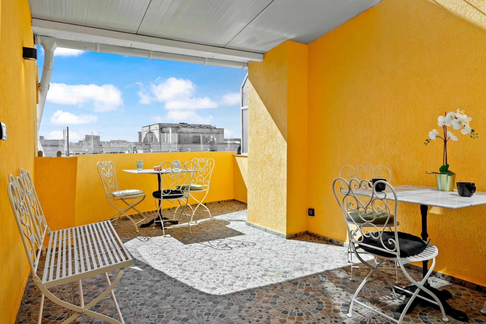 Art Nouveau Penthouse Bucharest Apartment Екстериор снимка